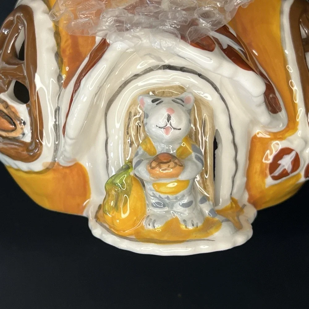 Blue Sky Clayworks Pumpkin Pie Cottage Cat‎ Kitty House Tealight Candle 2018